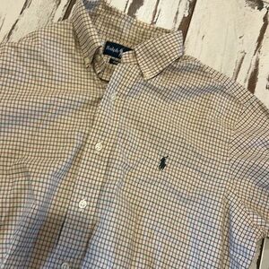 Fall hues! Men’s Ralph Lauren Polo classic fit button up shirt